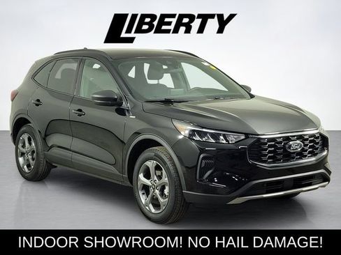 Used 2026 Ford Escape ST-Line AWD/4WD image 1