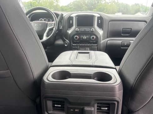 Used 2021 Chevrolet Silverado 1500 LT Trail Boss w/ Convenience Package II AWD/4WD image 10
