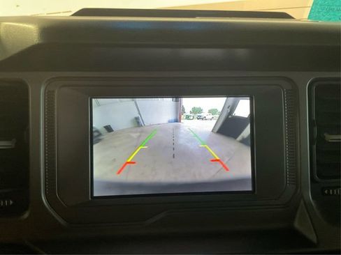 Used 2023 Ford Bronco Outer Banks image 23