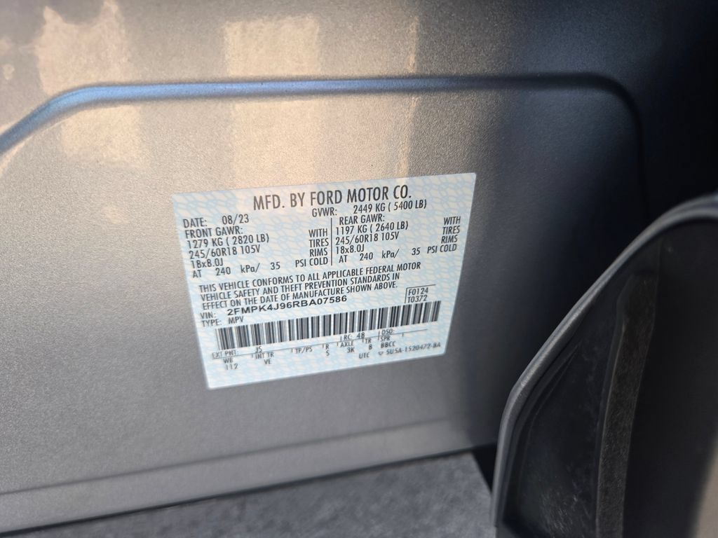 Used 2024 Ford Edge SEL w/ Convenience Package AWD/4WD image 12