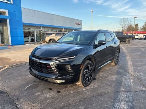 New 2026 Chevrolet Blazer RS w/ Driver Confidence II Package AWD/4WD image 2