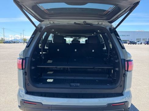 Used 2025 Toyota Sequoia SR5 w/ SR5 Premium Package AWD/4WD image 23