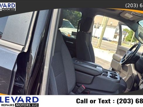 Used 2019 Chevrolet Silverado 1500 LT w/ All-Star Edition AWD/4WD image 37