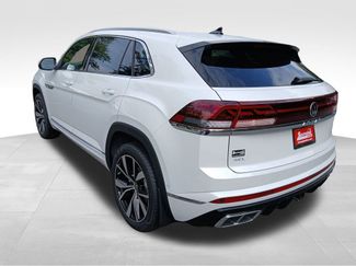 New 2026 Volkswagen Atlas Cross Sport SEL Premium R-Line video 3