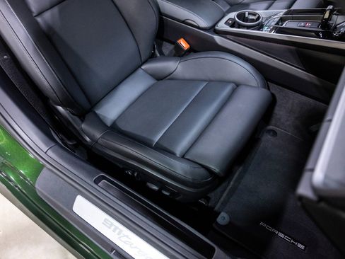 Used 2026 Porsche 911 Targa 4S image 30