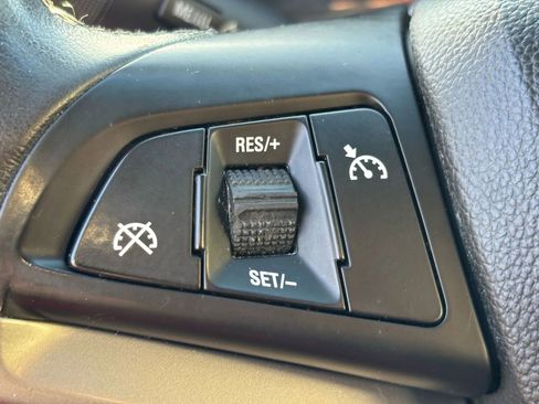 Used 2012 Chevrolet Cruze LT image 18