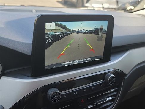 Used 2022 Ford Escape SEL w/ Technology Package image 24