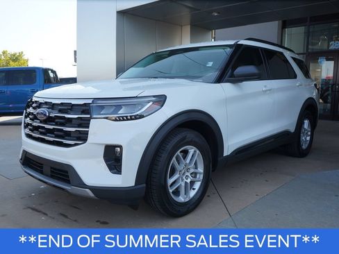New 2026 Ford Explorer Active w/ Active Comfort Package RWD image 1