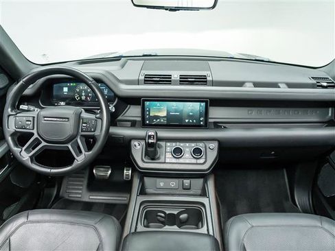 Used 2020 Land Rover Defender 110 X image 17