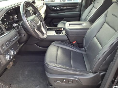 Used 2022 GMC Yukon Denali AWD/4WD image 8