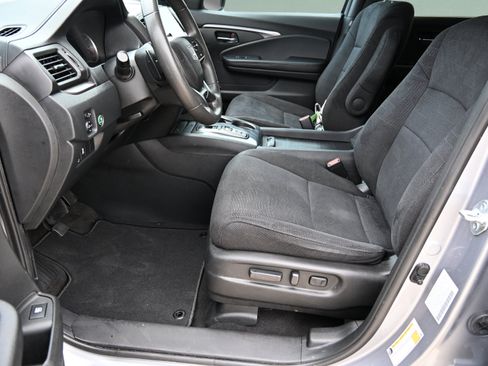 Used 2022 Honda Pilot Sport image 18