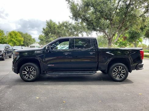Certified 2022 GMC Sierra 1500 AT4 w/ AT4 Premium Package AWD/4WD image 2