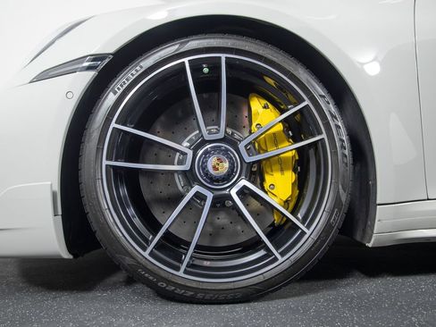 Used 2022 Porsche 911 Turbo S w/ 911 Turbo Sportdesign Package AWD/4WD image 63