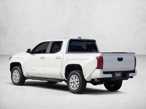 Used 2024 Toyota Tacoma SR5 image 8