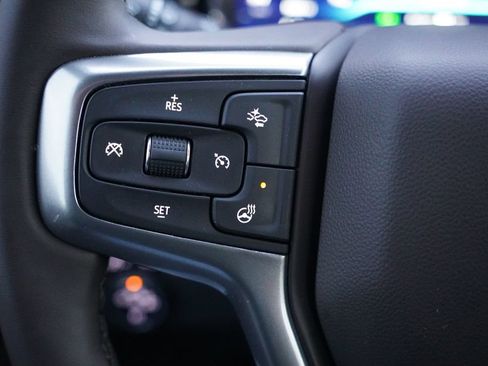 Certified 2025 Chevrolet Silverado 2500 LTZ image 32