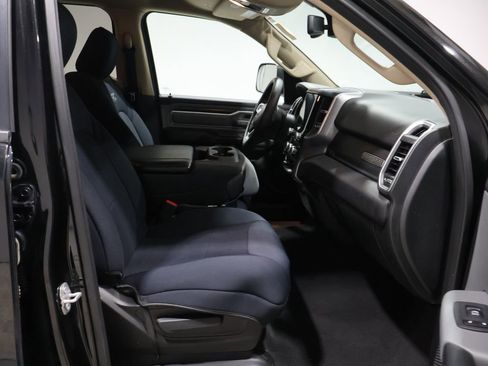 Used 2019 RAM 1500 Big Horn image 23