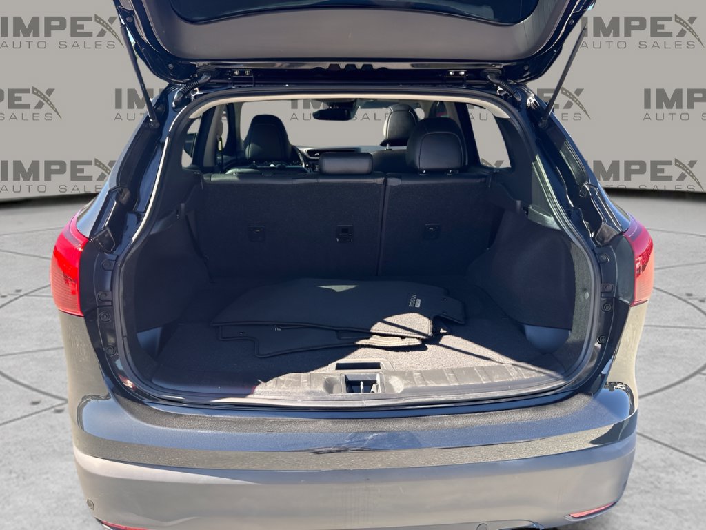 Used 2019 Nissan Rogue Sport SL w/ Premium Package AWD/4WD image 28