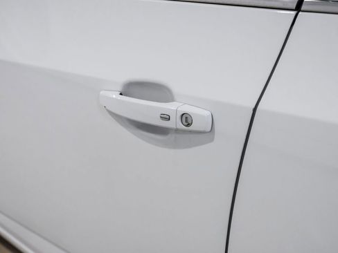 Used 2019 Chevrolet Sonic LT w/ Convenience Package image 39