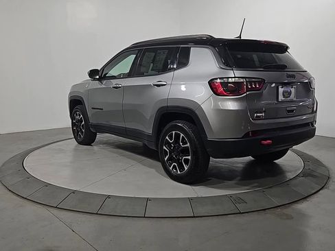 Used 2019 Jeep Compass Trailhawk w/ Cold Weather Group image 3