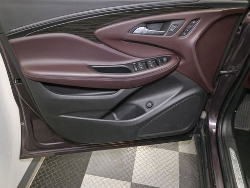 Used 2018 Buick Envision Essence image 36