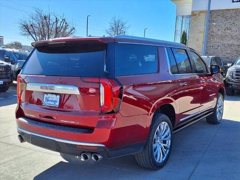 Used 2024 GMC Yukon XL Denali w/ Denali Reserve Package image 3
