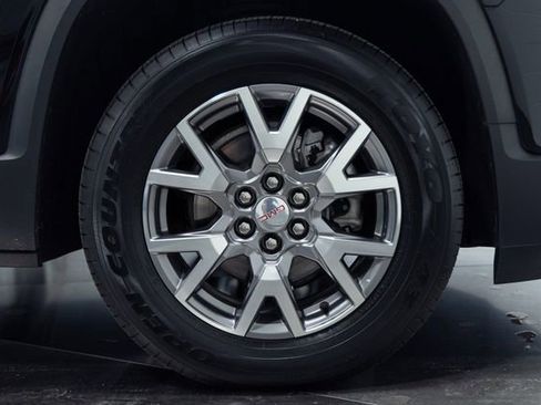 Used 2021 GMC Acadia SLT AWD/4WD image 26
