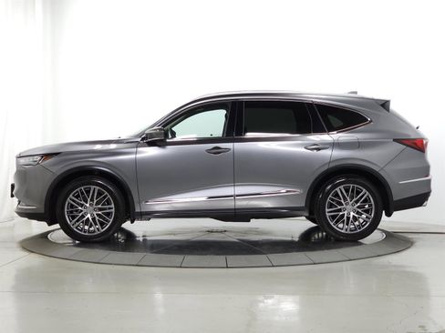Used 2024 Acura MDX SH-AWD w/ Advance Package image 5