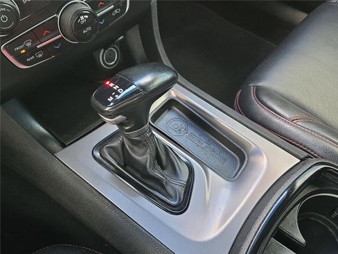 Used 2022 Dodge Charger R/T w/ Blacktop Package image 26