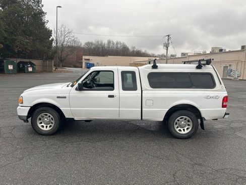 Used 2011 Ford Ranger XLT image 2