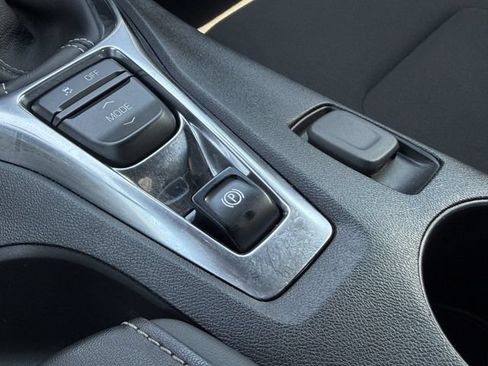 Used 2023 Chevrolet Camaro LT RWD image 20