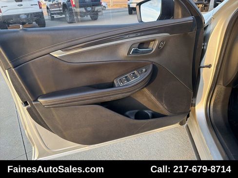 Used 2017 Chevrolet Impala LT image 54