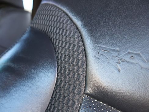 Used 2010 Ford F150 Raptor image 12