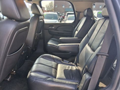 Used 2007 GMC Yukon Denali image 15