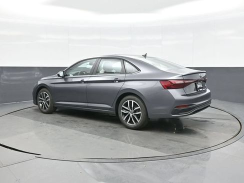 New 2026 Volkswagen Jetta SE FWD image 5