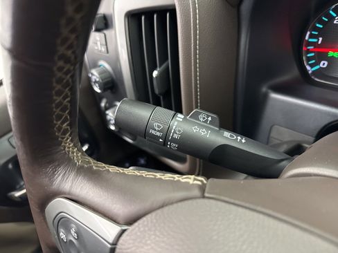 Used 2017 Chevrolet Silverado 1500 LTZ Z71 w/ LTZ Plus Package image 21