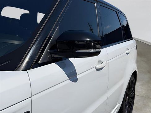 Used 2018 Land Rover Range Rover Sport Supercharged image 13