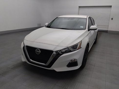 Used 2019 Nissan Altima 2.5 S FWD image 15