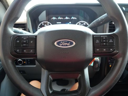 Used 2024 Ford F350 XL w/ FX4 Off-Road Package AWD/4WD image 26
