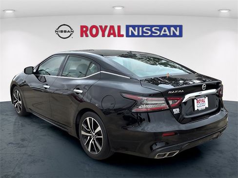 Used 2021 Nissan Maxima 3.5 SV w/ Floor Mat Group image 5