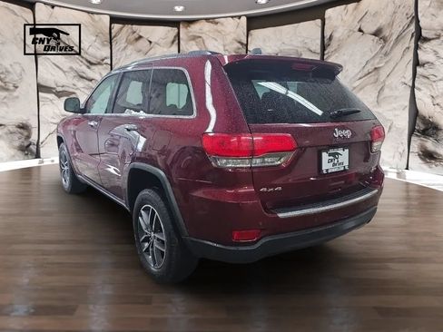 Used 2017 Jeep Grand Cherokee Limited AWD/4WD image 7