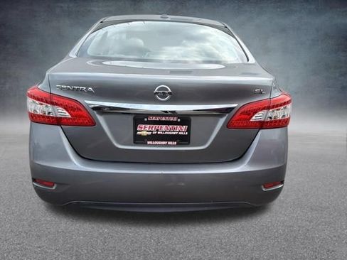 Used 2015 Nissan Sentra SL w/ SL Premium Package FWD image 9