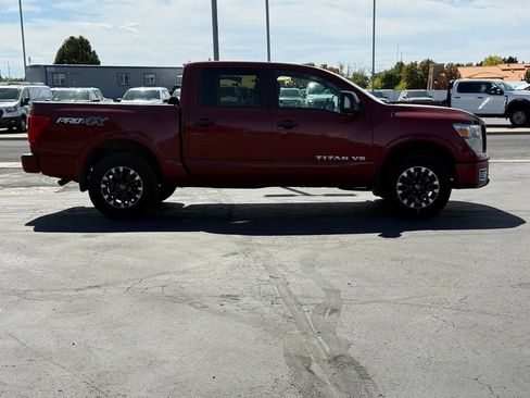 Used 2018 Nissan Titan PRO-4X AWD/4WD image 2