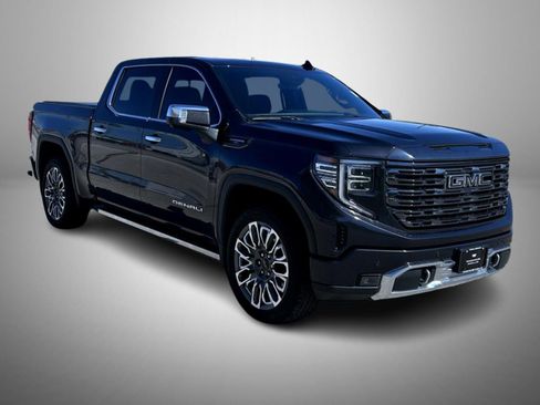 Used 2024 GMC Sierra 1500 Denali Ultimate AWD/4WD image 3