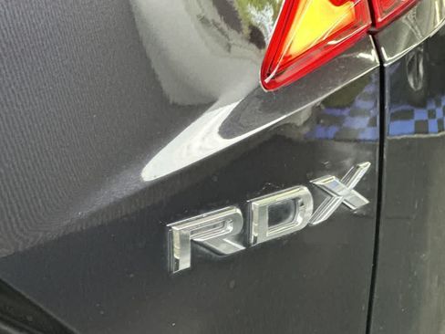 Used 2023 Acura RDX w/ Technology Package FWD image 4