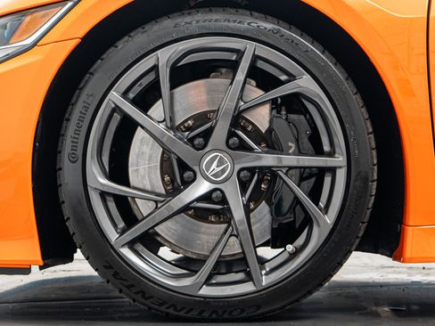 Used 2019 Acura NSX AWD/4WD image 10
