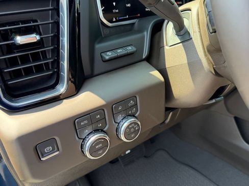 New 2026 GMC Sierra 2500 Denali w/ Denali Reserve Package AWD/4WD image 20
