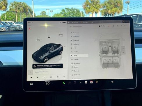 Used 2022 Tesla Model Y Performance AWD/4WD image 14
