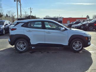Used 2019 Hyundai Kona SE video 2
