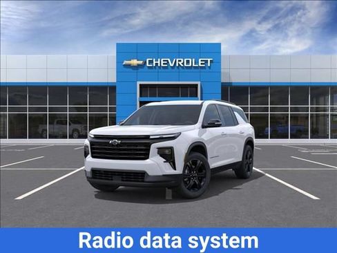 New 2027 Chevrolet Traverse LT w/ Midnight/Sport Edition FWD image 10