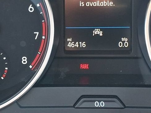 Used 2020 Volkswagen Tiguan SE w/ Panoramic Sunroof Package AWD/4WD image 22